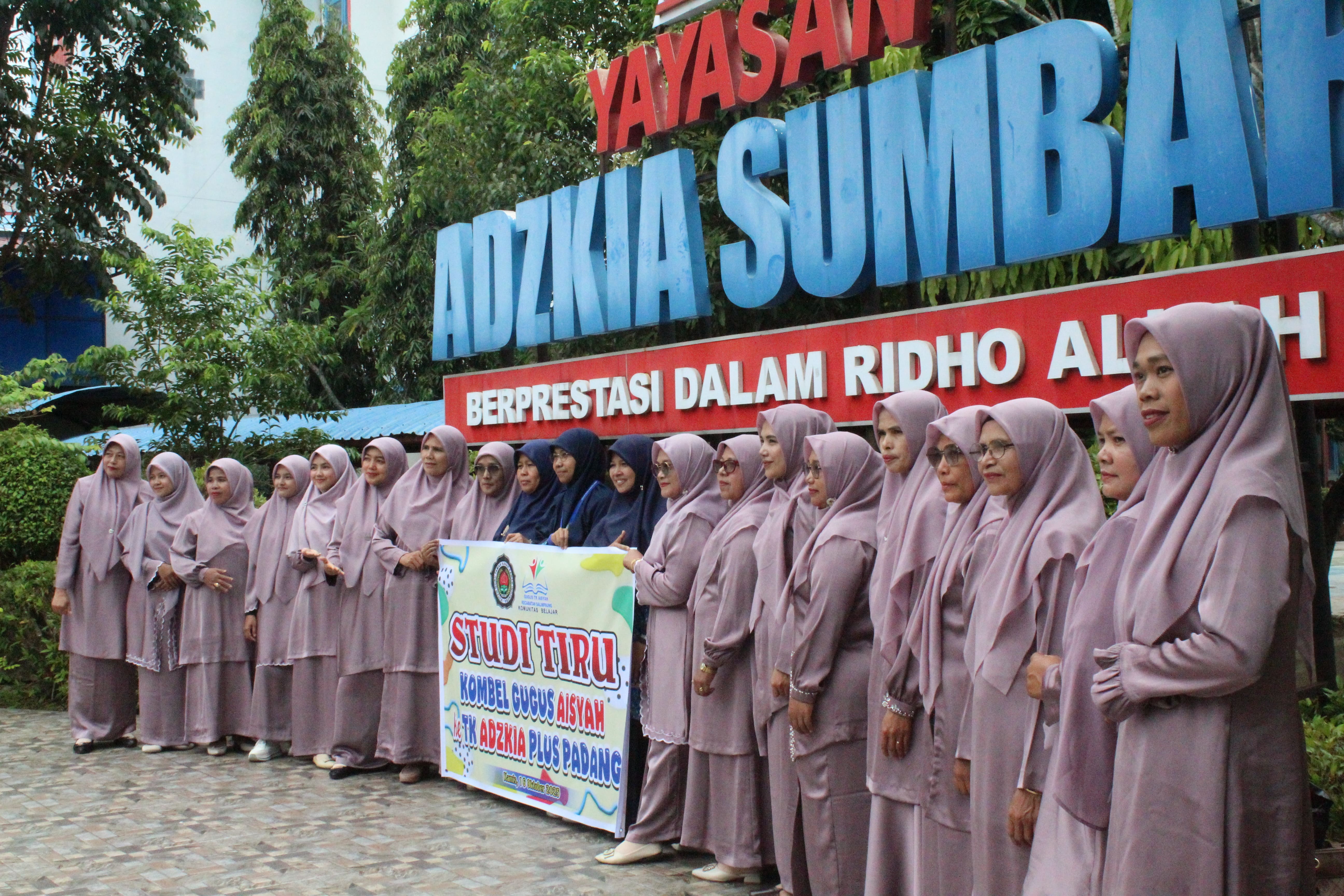 Study Tiru KKG Aisyah Salimpaung