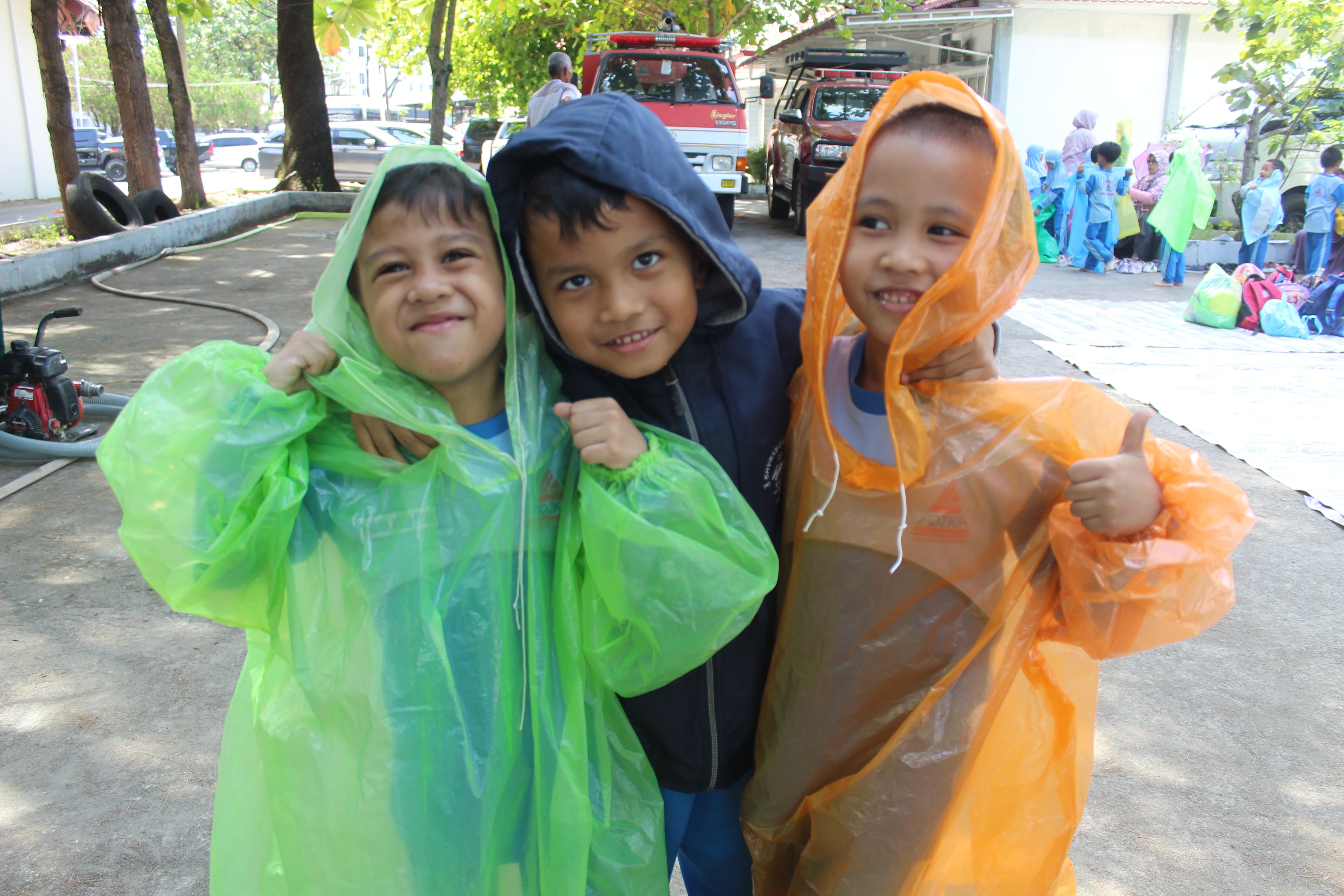 Field Trip Ke Damkar Dinas Kehutanan