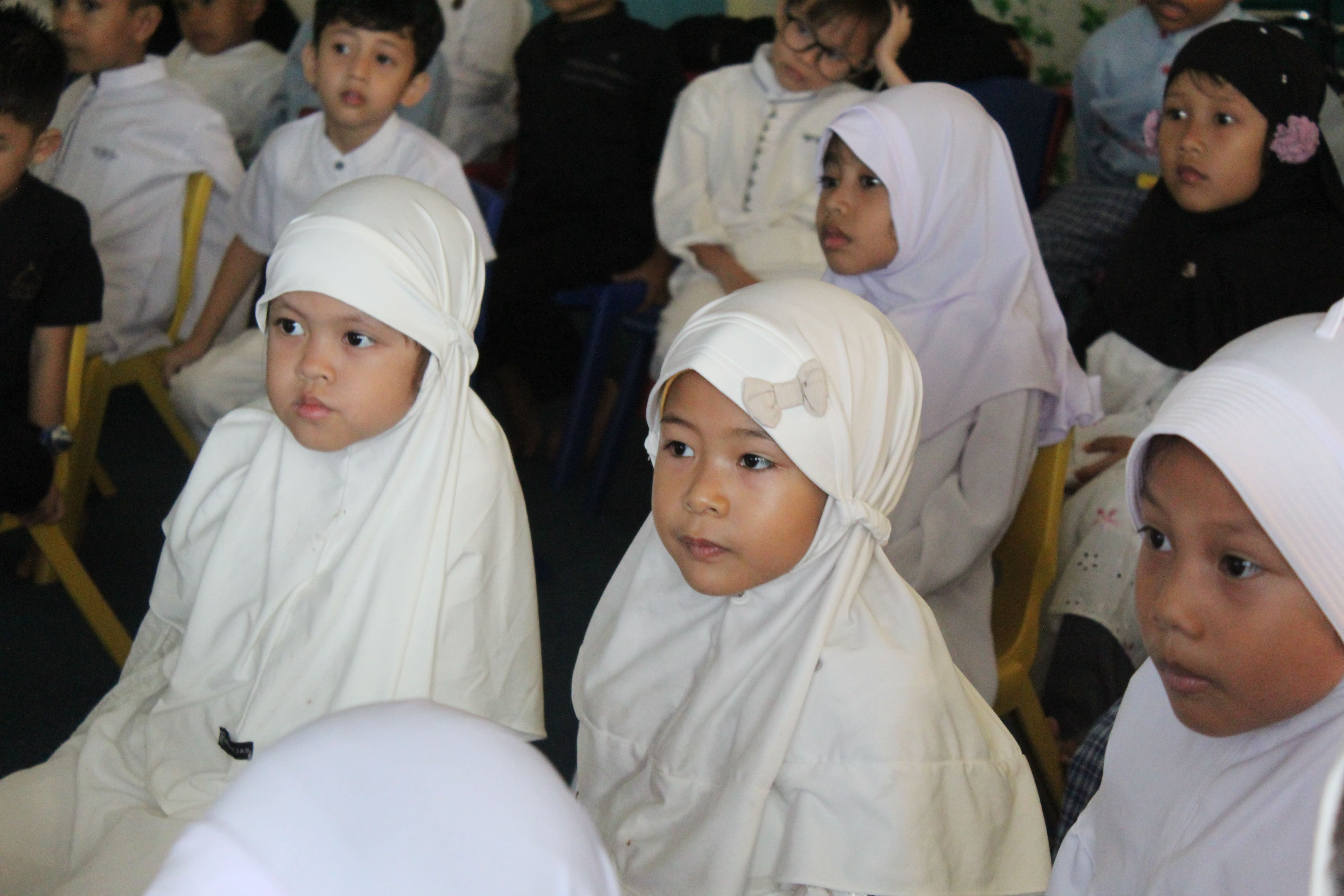 Menumbuhkan Cinta kepada Rasulullah ﷺ melalui Buka Topik “Aku Cinta Rasulullah”